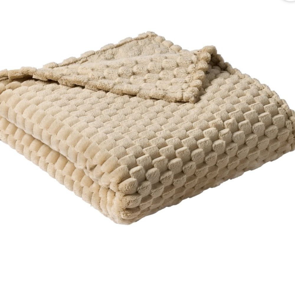 Better Homes and Gardens Papryus Beige Bubble Luxurious Throw Blanket